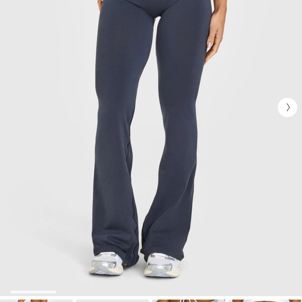 Women’s Navy Flare Leg Active Pants